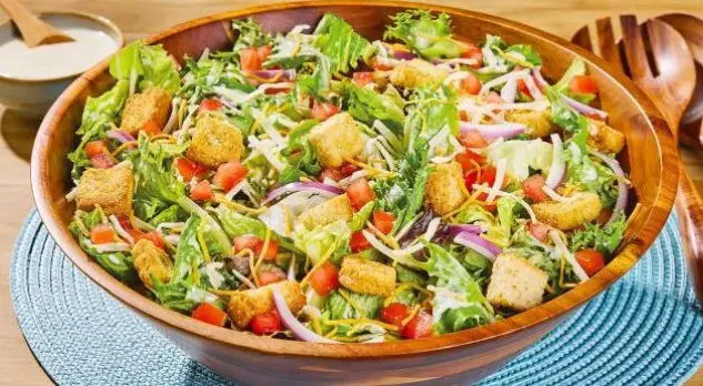 House Salad (serves 4)
