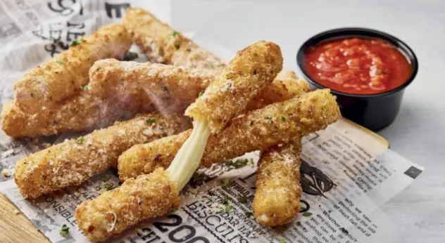 Mozzarella Cheesesticks
